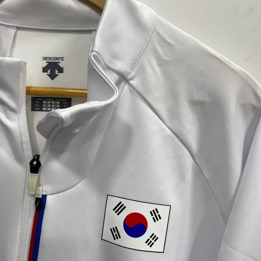[BUNJANG] Descente South Korea National Team Training Jersey Track Top / [XL추천/표기2XL] 데드스탁 데상트 대한민국 국가대표 트레이닝 져지