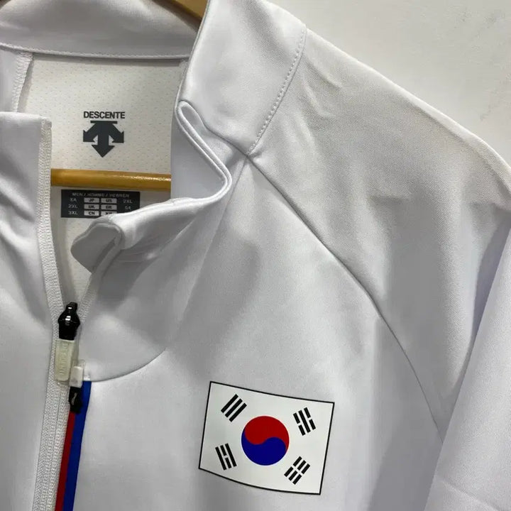 [BUNJANG] Descente South Korea National Team Training Jersey Track Top / [XL추천/표기2XL] 데드스탁 데상트 대한민국 국가대표 트레이닝 져지