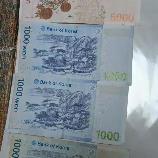[BUNJANG] One Thousand Won Notes (3) + Five Thousand Won Note (1) / 천원권 3장 + 오천원권 1장