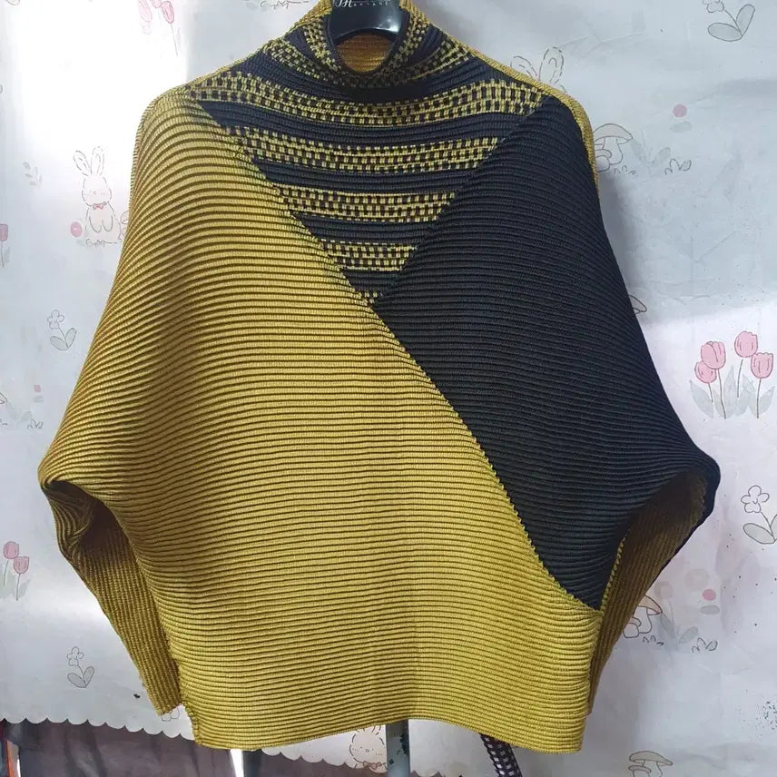 [BUNJANG] Ravita Junko Pleated Blouse / 라비타준코  플리츠  블라우스 :최저가~