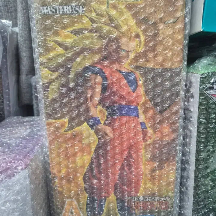 [BUNJANG] Dragon Ball Super Saiyan 3 A Prize Figure (Sealed) / (택포24)드볼 초사이어인3 A상 미개봉