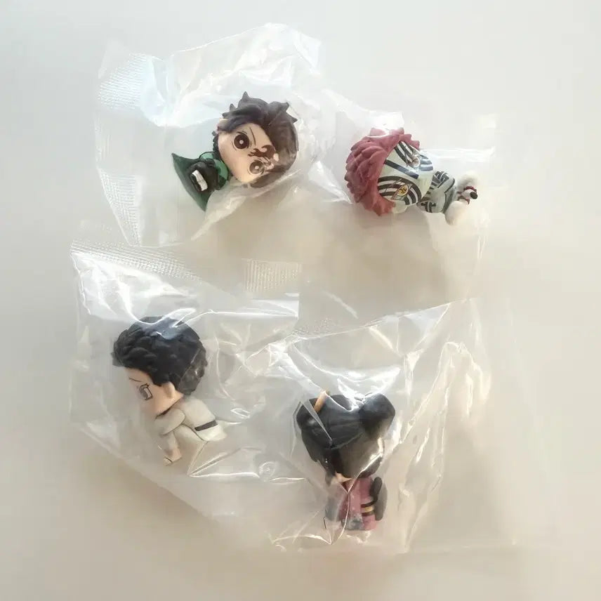 [BUNJANG] Kimetsu no Yaiba Tanjiro Akaza Koyuki Bundle Set / 귀멸의 칼날 귀칼 마치보케 탄지로 아카자 하쿠지 코유키 일괄