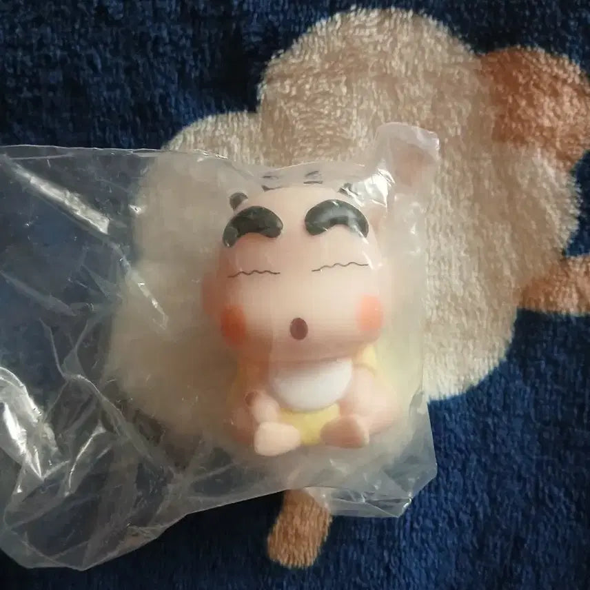 [BUNJANG] Crayon Shin-chan Light Figure / 짱구 라이트 피규어