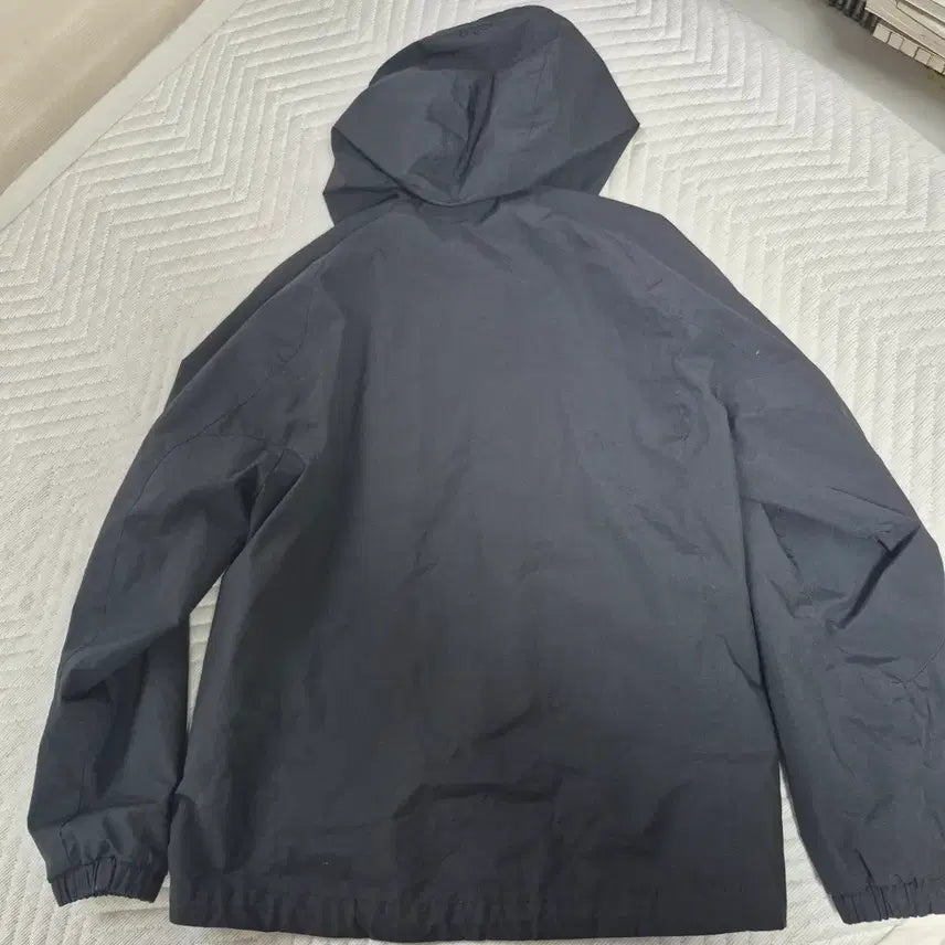 [BUNJANG] Descente Professional Windbreaker Jacket / 데상트 프로페셔널 바람막이