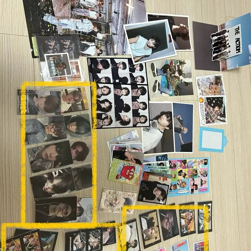 [BUNJANG] BOYNEXTDOOR No.z Fiasco! Collection Yunhak, Jaehyun, Sungho Postcard Sticker Set / (일괄) 보넥도 보이넥스트도어 노장르 운학 재현 성호 엽서 스티커하우