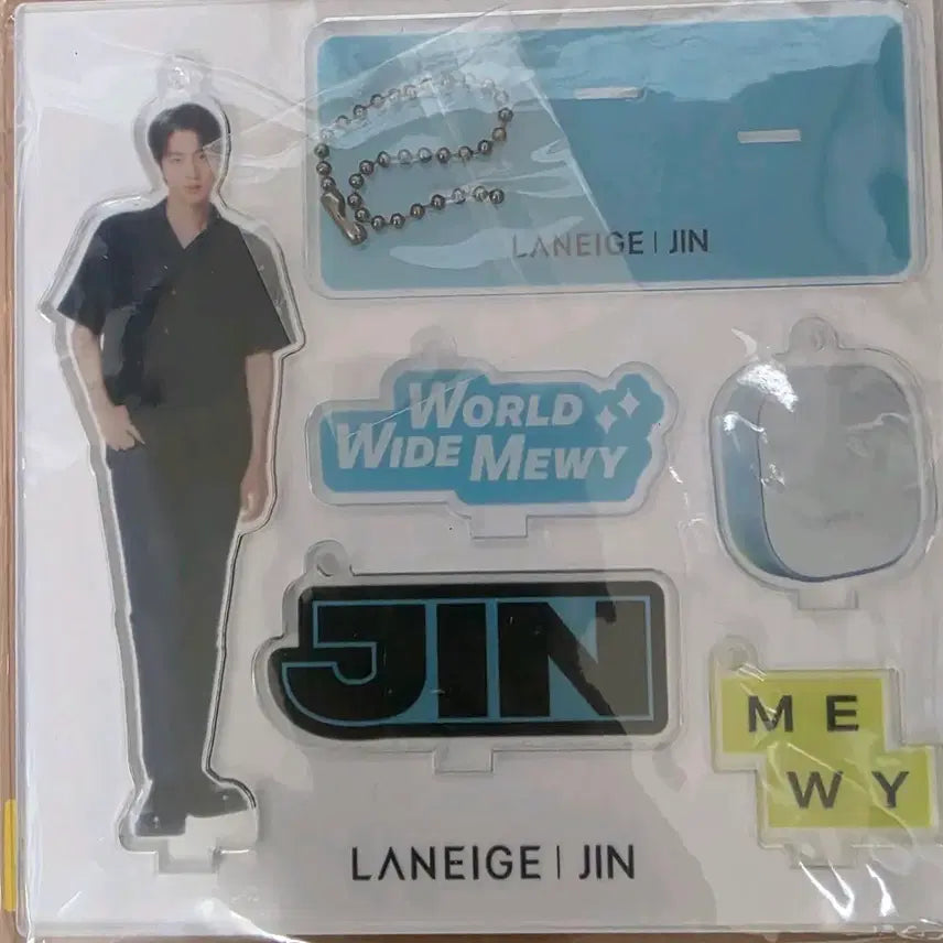[BUNJANG] BTS Jin Running Wild Hoodie, Butter Cardigan, O-Lens Frame Bundle Set / running wild 후드티 , butter가디건, 오렌즈액자 등 일괄