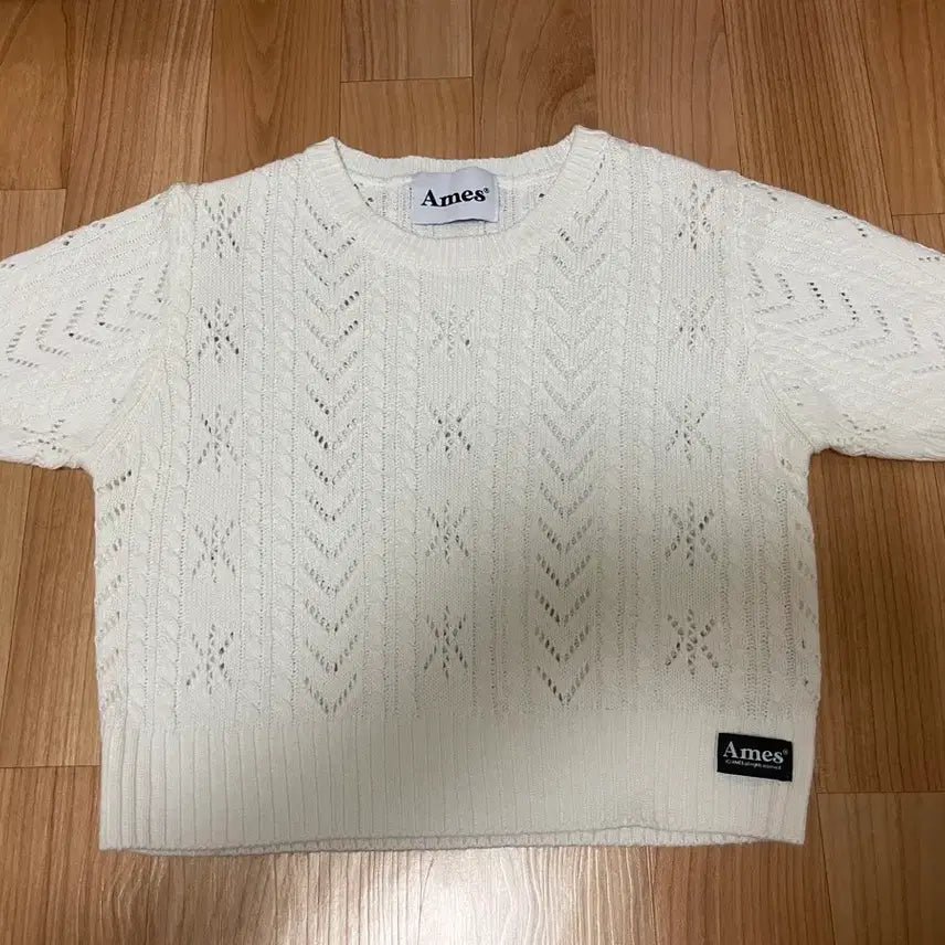 [SOLD OUT] 아메스 반팔 니트(1번착용)