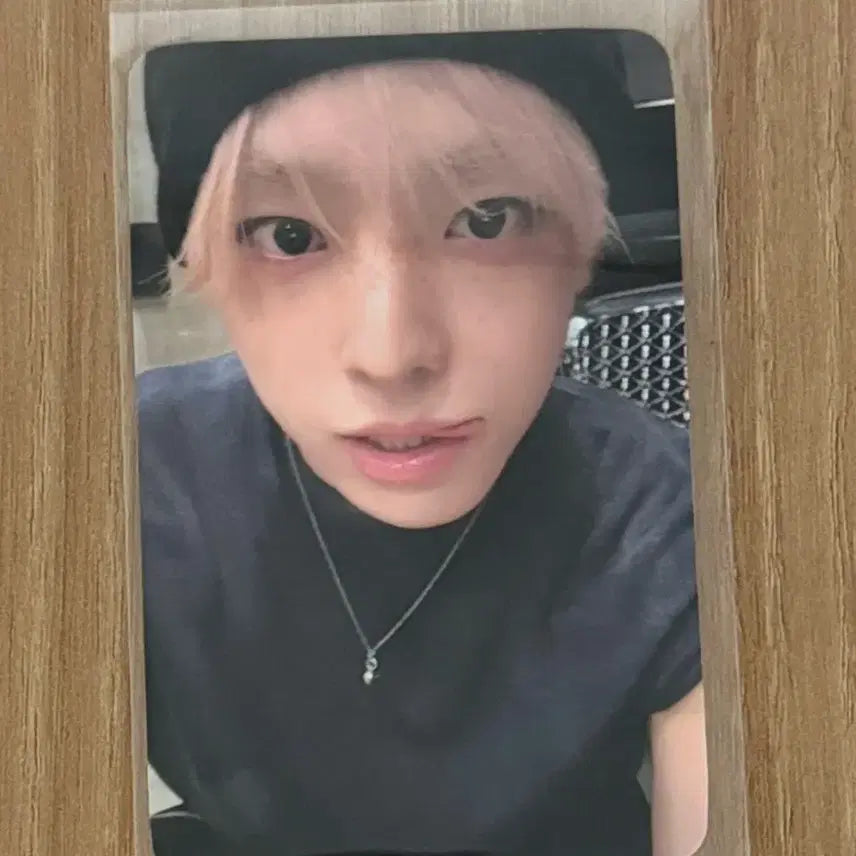 [BUNJANG] Yushi Wemix The Hyundai Photocard / 유우시 위드뮤 더현대 포카