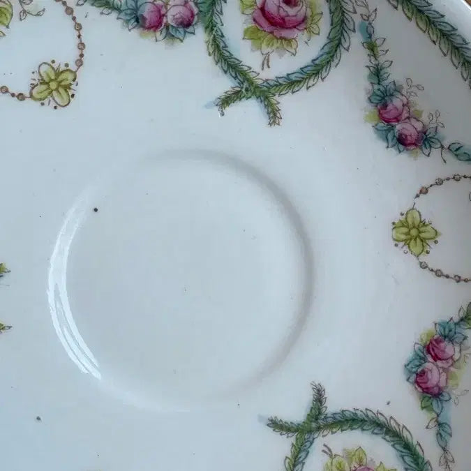 [BUNJANG] 1892 R&amp;D Balmoral Teacup, Saucer, and Plate Trio - Antique English China / 1892년 영국 앤틱 R&amp;D사의 발모랄 차이나 듀오&amp;소서