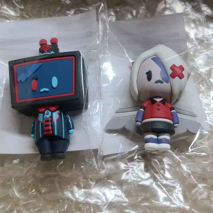 [BUNJANG] Hazbin Hotel Round 1 Rubber Mini Figure Vox &amp; Angel Dust Set / 해즈빈 호텔 라운드원 러버 미니 피규어 복스 배기 세트