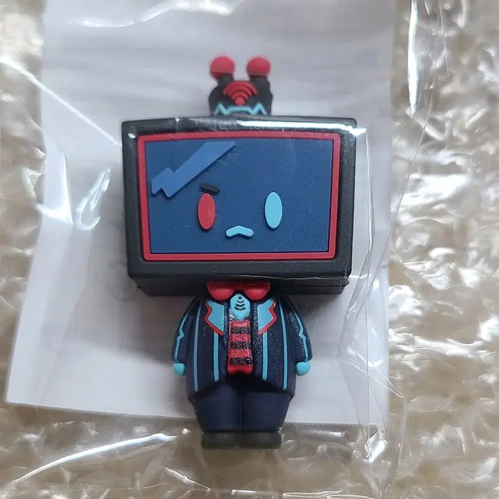 [BUNJANG] Hazbin Hotel Round 1 Rubber Mini Figure Vox &amp; Angel Dust Set / 해즈빈 호텔 라운드원 러버 미니 피규어 복스 배기 세트