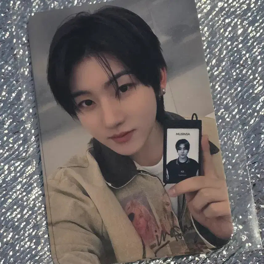 [BUNJANG] Kickflip Hyegun Musinsa POB Photocard / 킥플립 계훈 무신사 미공포 포카