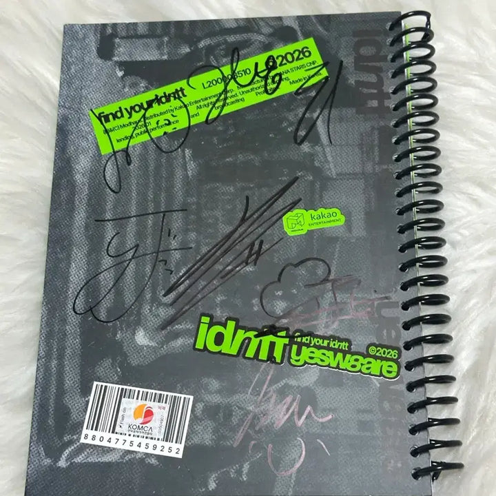 [BUNJANG] Identity idntt Signed Album / 아이덴티티 idntt 친필 싸인앨범