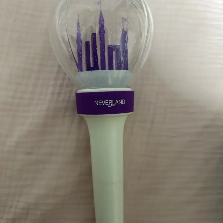 [BUNJANG] NEVERLAND Season 1 Official Lightstick / 네버봉 시즌1봉 팔아요!