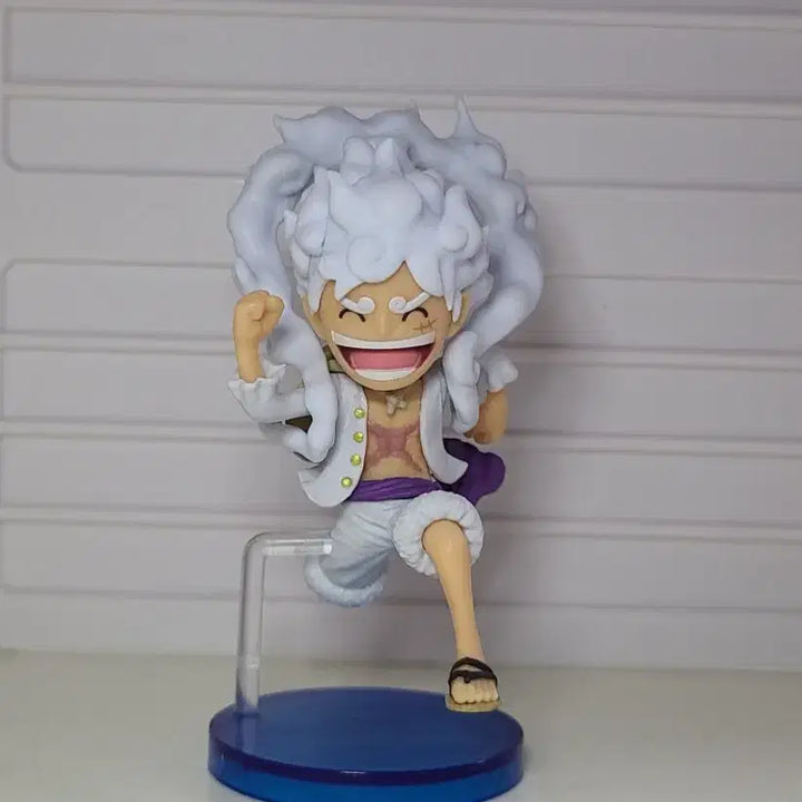 [BUNJANG] One Piece World Collectable Figure Luffy Gear 5 Nika Onigashima / 원피스 월드콜렉터블 월콜 기어5 루피 니카 피규어 오니가시마