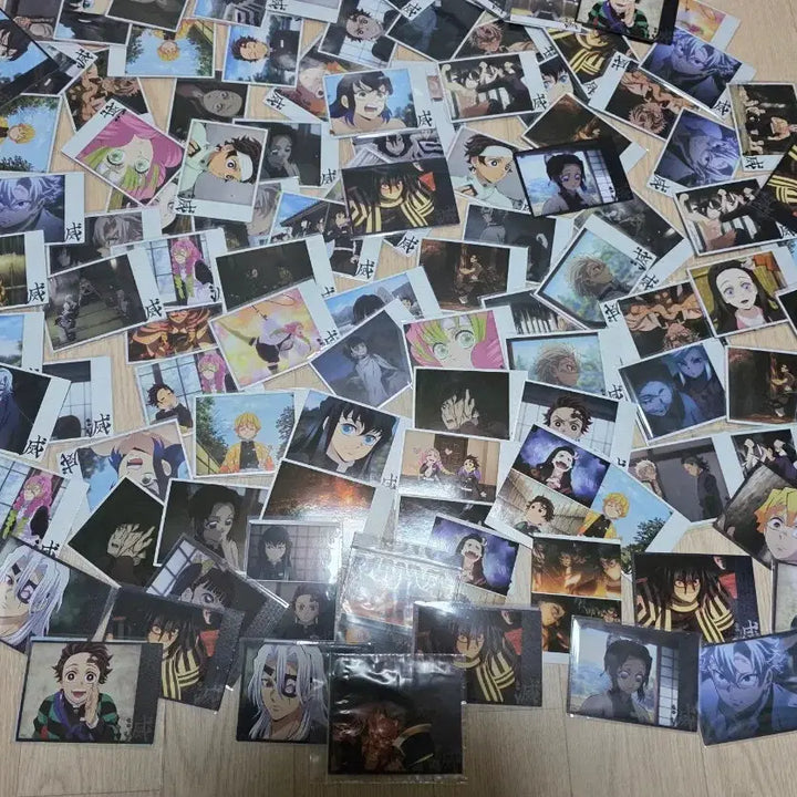 [BUNJANG] Demon Slayer Character Photocard Bundle Set / 귀멸의 칼날 캐릭터 포토카드 일괄 정품카드