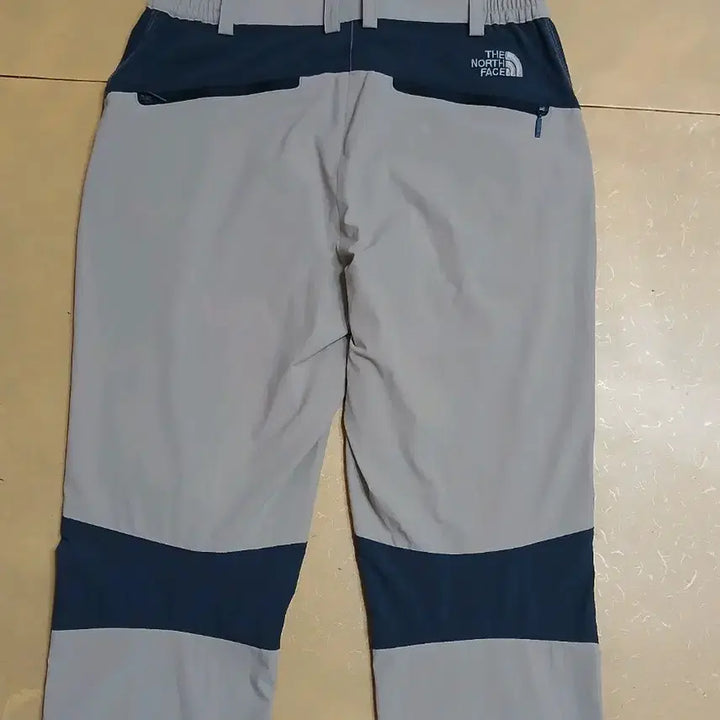 [SOLD OUT] 노스페이스 기능성 스판 바지