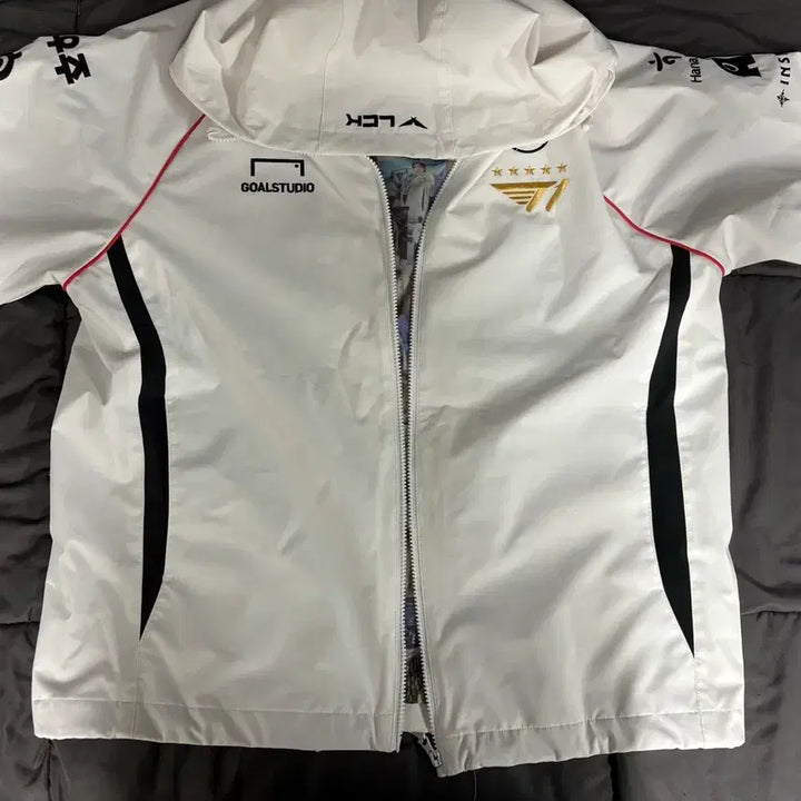 [BUNJANG] T1 2024 World Championship Marked Windbreaker XL / 티원 2024 월드챔피언십 바람막이 마킹버전