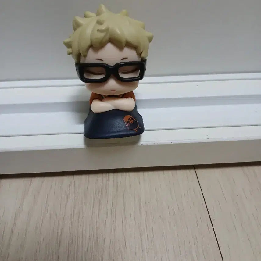 [BUNJANG] Haikyuu!! Onemutan Tsukishima Kei Figure / 하이큐 오네무탄 츠키시마 케이