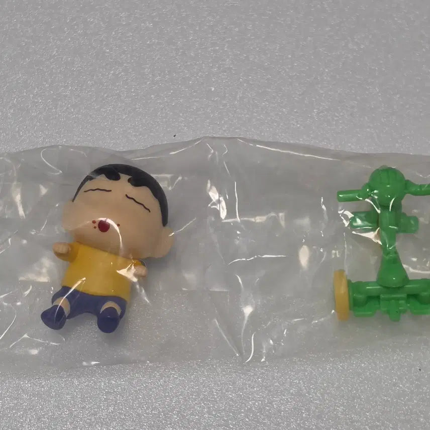 [BUNJANG] Bandai Crayon Shin-chan Figure Capsule Gacha Tricycle 2nd Edition (Sealed Duplicates) / 반다이 짱구 굿즈 피규어 캡슐 가챠 세발자전거 2탄 (중복 미개봉)