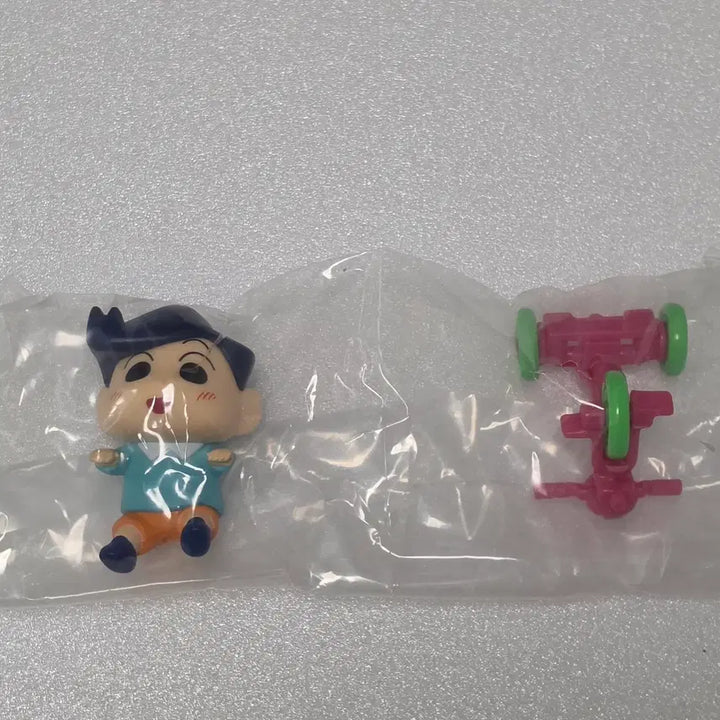 [BUNJANG] Bandai Crayon Shin-chan Figure Capsule Gacha Tricycle 2nd Edition (Sealed Duplicates) / 반다이 짱구 굿즈 피규어 캡슐 가챠 세발자전거 2탄 (중복 미개봉)