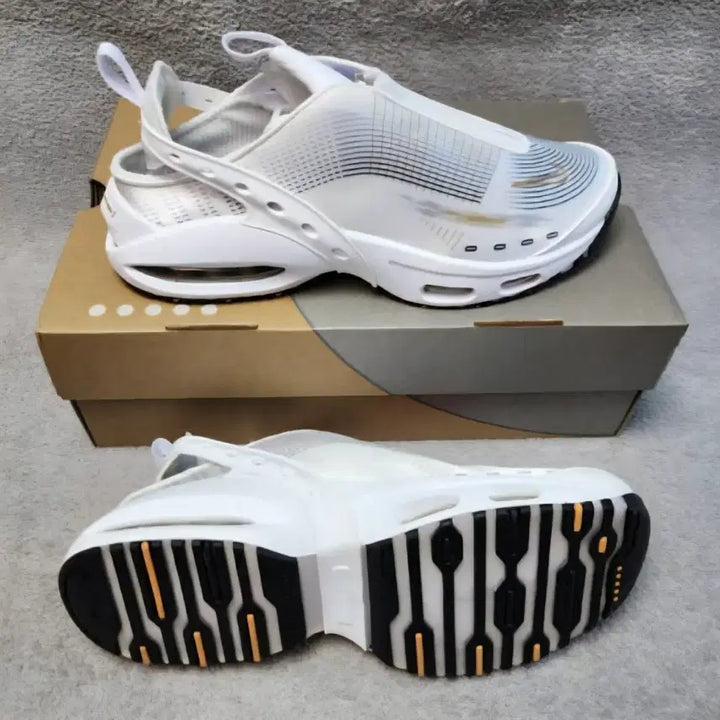 [SOLD OUT] 나이키 Air Max Craze Metallic Gold 270(265)