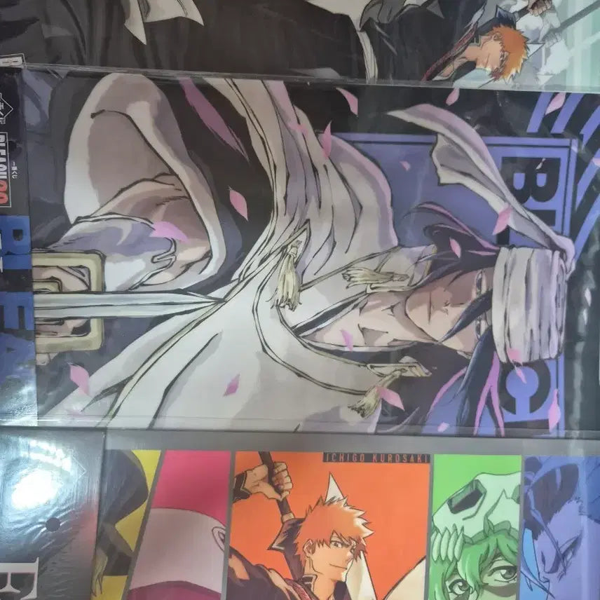 [BUNJANG] Bleach 20th Anniversary Ichigo Aizen Ulquiorra Byakuya Poster Bundle Set / 8장일괄)블리치 쿠지 포스터 아이젠 우르키오라 이치고 바쿠야 양도 판매