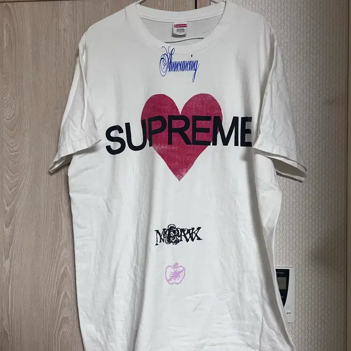 [BUNJANG] Supreme 25FW Announcing White T-Shirt / 25fw 슈프림 어나운싱 화이트 반팔 티셔츠