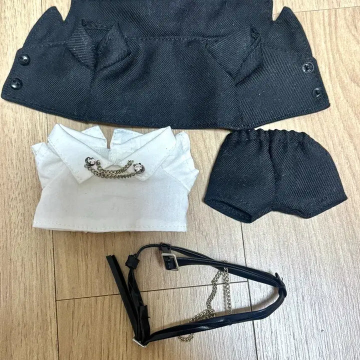 [SOLD OUT] 데못죽 청려 엋려옷장 아이돌 인형옷 10cm옷 양도