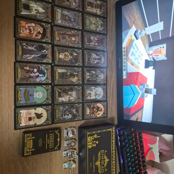 [BUNJANG] Ennead Merchandise Bundle / [엔네아드 굿즈]