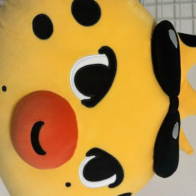[SOLD OUT] 엔하이픈 니키 쿠션 양도 퓨니