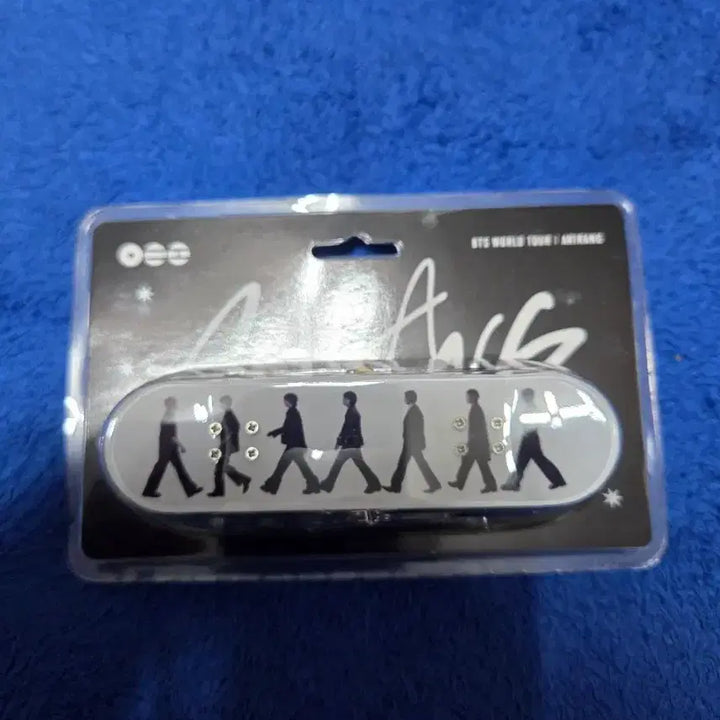 [BUNJANG] BTS Arirang Mini Skateboard Keychain White / BTS 아리랑 미니 스케이트보드 키링 화이트
