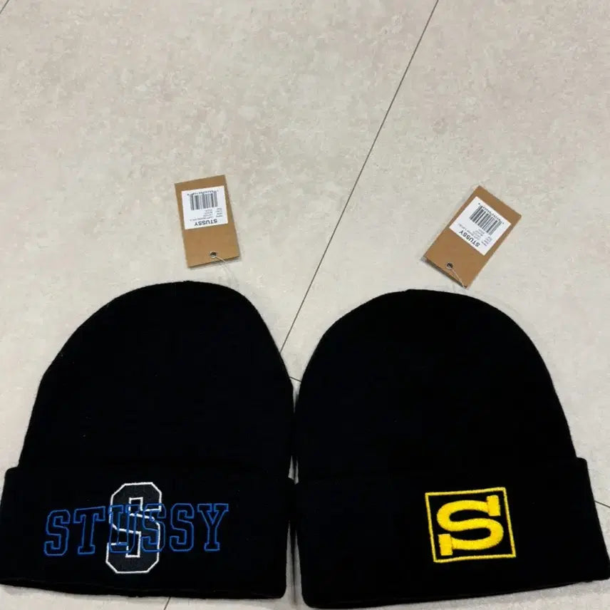 [BUNJANG] Stussy Varsity S Cuff Beanie &amp; S Sport Cuff Beanie - Black (Bundle) / 스투시 비니 2개 판매 / 바시티 S 커프 비니 + S 스포츠 커프 비니