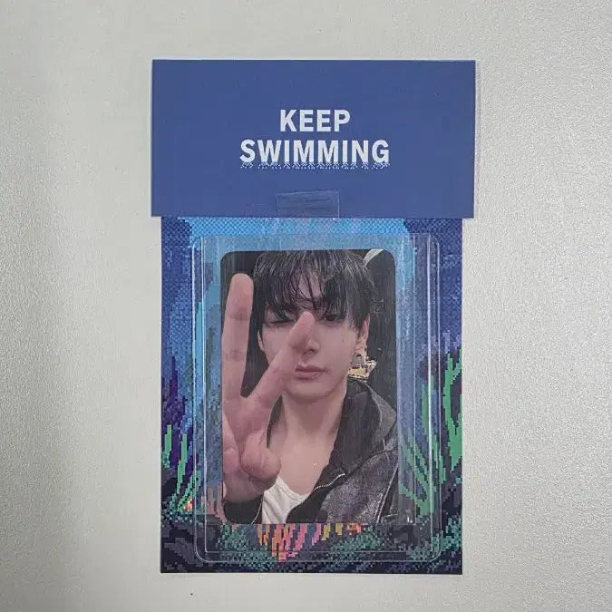 [BUNJANG] V (Taehyung) KEEP SWIMMING Limited Edition Photocard (316 Copies) / 급처) 태형(V) KEEP SWIMMING 316장 한정 포카