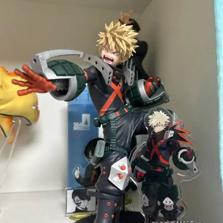 [BUNJANG] My Hero Academia Katsuki Bakugo Figure &amp; Acrylic Set / 나의 히어로 아카데미아 바쿠고 카츠키 피규어,아크릴