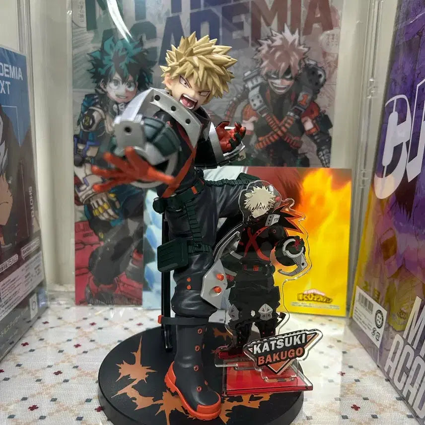 [BUNJANG] My Hero Academia Katsuki Bakugo Figure &amp; Acrylic Set / 나의 히어로 아카데미아 바쿠고 카츠키 피규어,아크릴