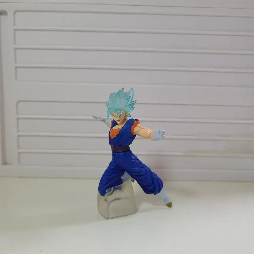 [BUNJANG] Dragon Ball HG Vegito Blue Figure / 드래곤볼 hg 블루 베지트 피규어