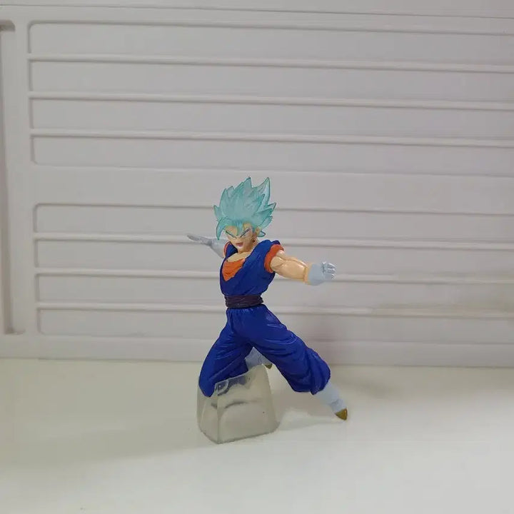 [BUNJANG] Dragon Ball HG Vegito Blue Figure / 드래곤볼 hg 블루 베지트 피규어