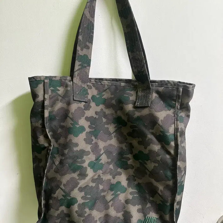 [BUNJANG] Vintage Nike Camouflage Tote Bag / 빈티지 대장급 나이키 카모플라주 토트백