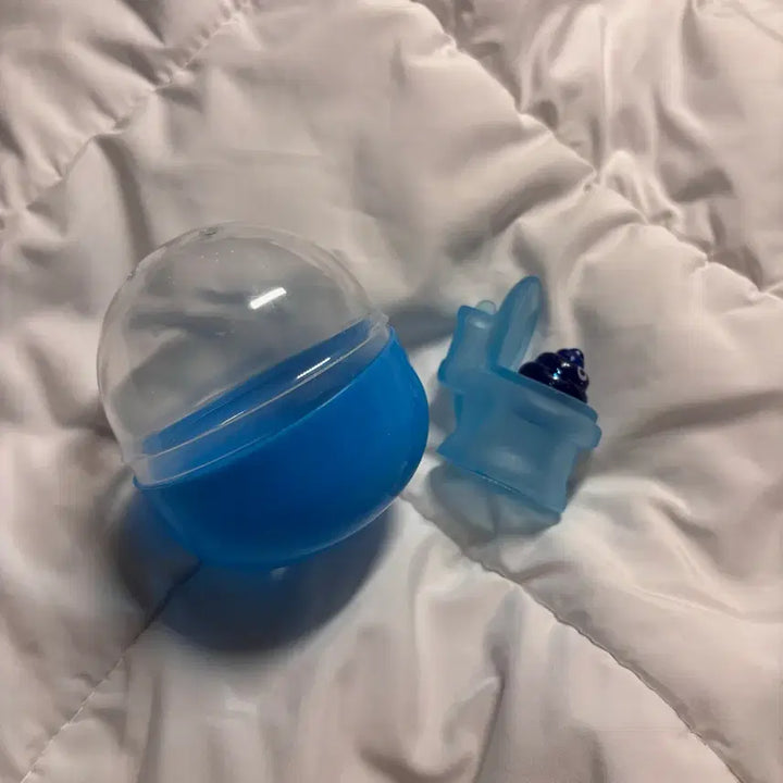 [BUNJANG] Toilet Gacha Figure Toy / 똥 변기 가챠 피규어 장난감