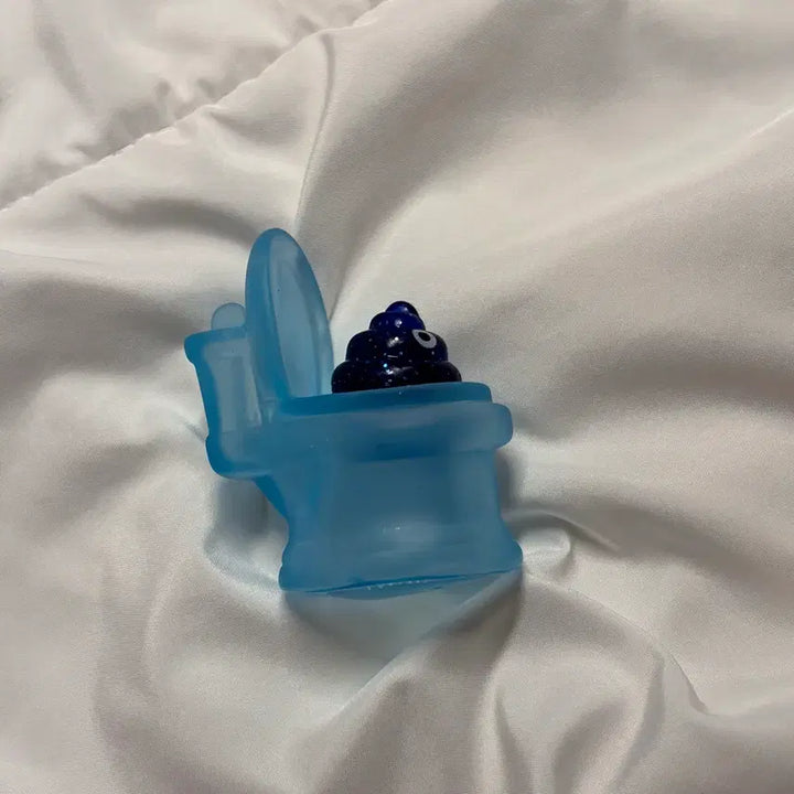 [BUNJANG] Toilet Gacha Figure Toy / 똥 변기 가챠 피규어 장난감