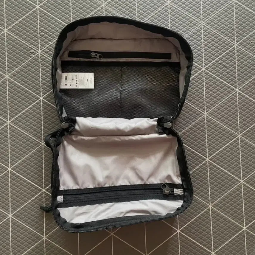 [BUNJANG] Nike NSW RPM Utility Bag 8L Black / [중고] 나이키 NSW RPM 유틸리티 백 8L 블랙