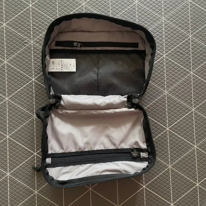 [BUNJANG] Nike NSW RPM Utility Bag 8L Black / [중고] 나이키 NSW RPM 유틸리티 백 8L 블랙