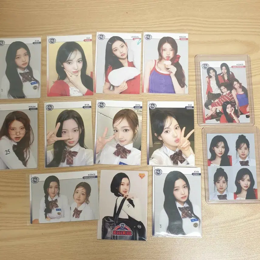 [BUNJANG] KiiiKiii K-Pop Rookie Card Bundle Set / 키키 KiiiKiii 케이팝루키 카드 일괄 판매합니다