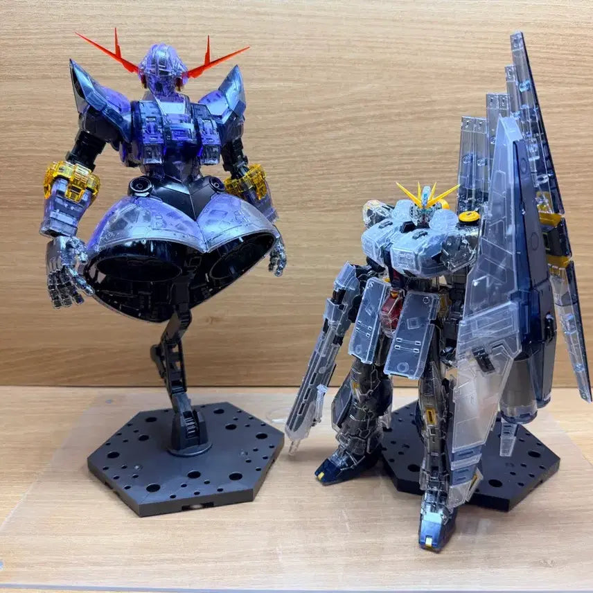 [BUNJANG] RG Zeong Clear, Nu Gundam HWS Clear Model Kit / 조립품 건담 rg 지옹 클리어, 뉴건담 hws 클리어 팝니다