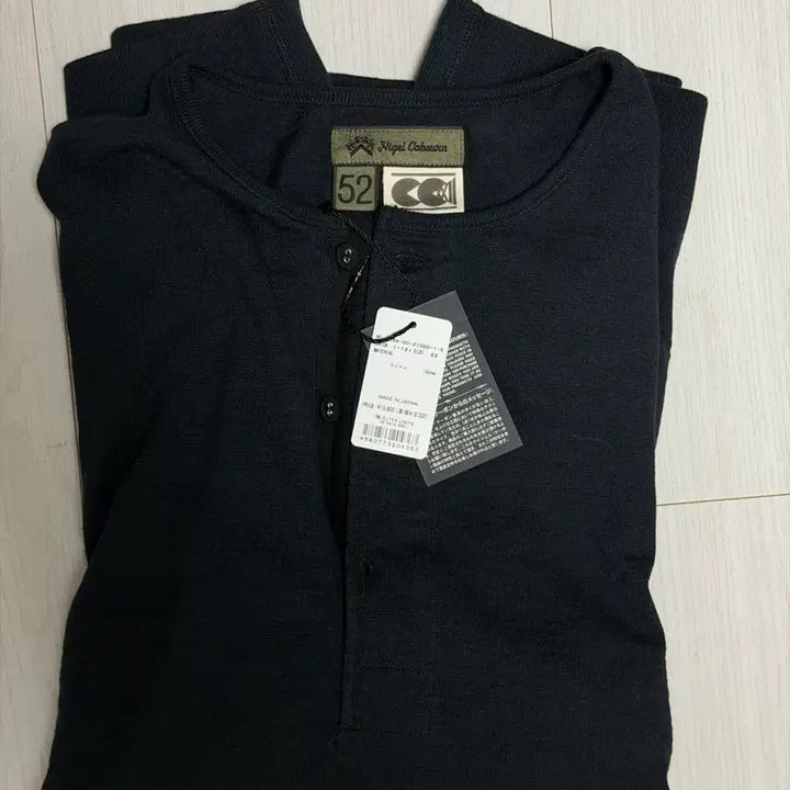 [BUNJANG] Nigel Cabourn Henley Neck Short Sleeve T-shirt Size 52 / [52]나이젤카본 헨리넥 반팔티셔츠cc22.새상품
