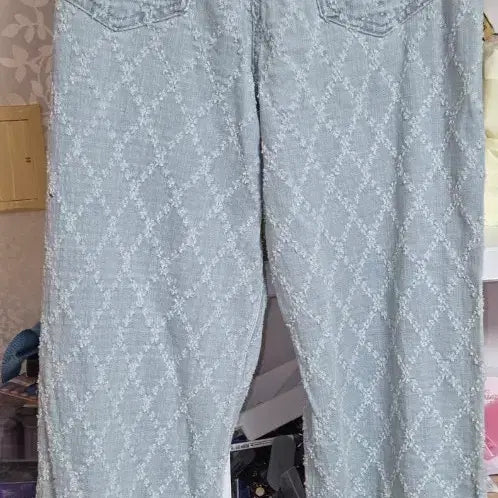 [BUNJANG] Designer Brand Check Pattern Light Wash Denim Pants / 명품 브랜드 체크 패턴 데님 팬츠 연청