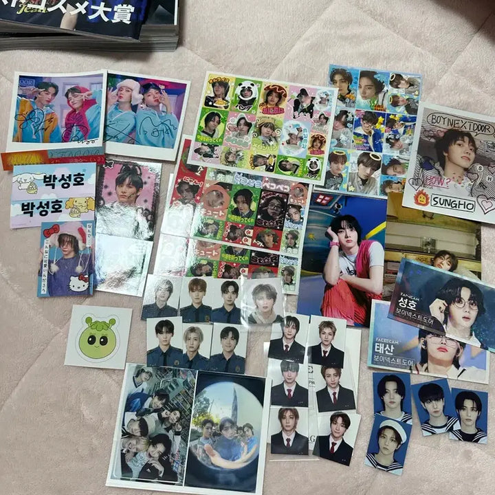 [BUNJANG] BOYNEXTDOOR Merchandise Bundle / 보넥도 탈덕 처분(잡지,공식 증사,포카 등등)