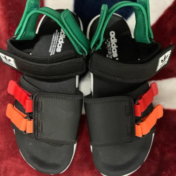 [BUNJANG] Adidas Adilette Sandals Black/White GZ8827 Size US 8 / 아디다스 아딜레트 샌들 265