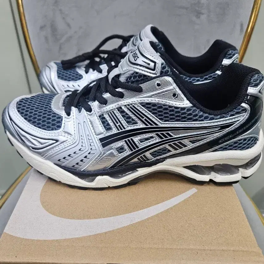 [BUNJANG] ASICS Gel-Kayano 14 Carrier Grey Running Shoes / 아식스 젤카야노 14 케리어그레이